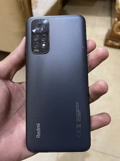 Xiaomi Redmi Note 11. . in Gud Condition. . 6GB+128GB. . 33watt Fast charger