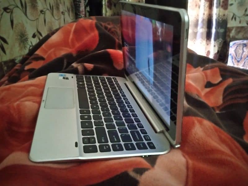 Haier laptop neat and clean 2