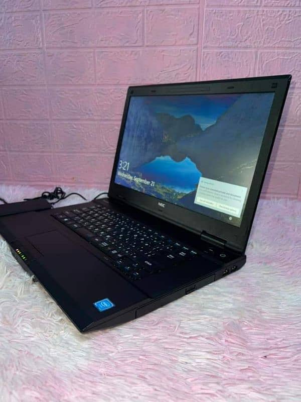 laptop i3 4th gen fresh best for designing 2