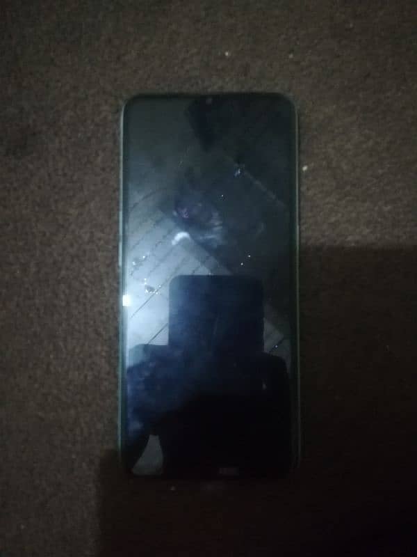 I am selling my phone OPPO a 31 box ni ha only phone and charger 1