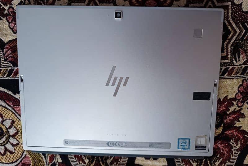 HP ELITE X2 G4 Tablet/ Laptop 0