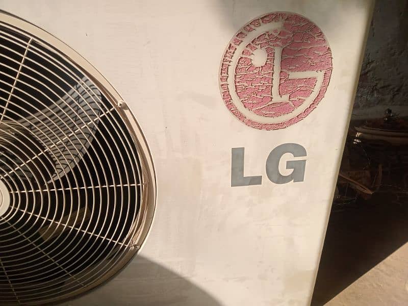 LG AC 1.5 ton 1