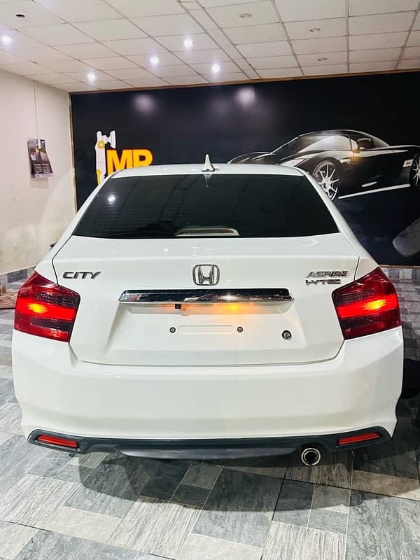 Honda City 1.5 Aspire 2018 7