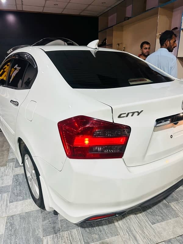 Honda City 1.5 Aspire 2018 8