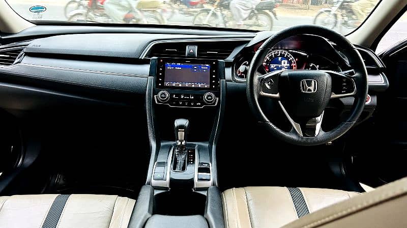 Honda Civic VTi Oriel Prosmatec 2018/19 3