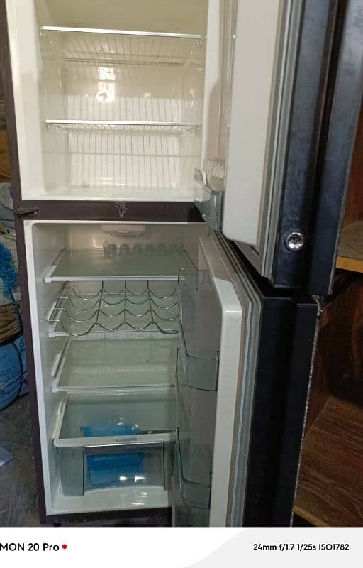 Gree Refrigerator/Fridge 12