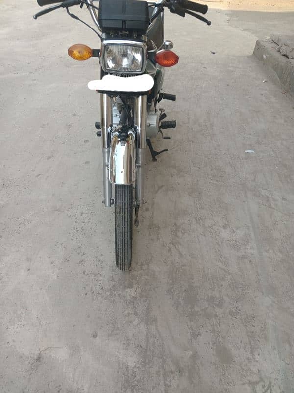 honda 125 2023 3