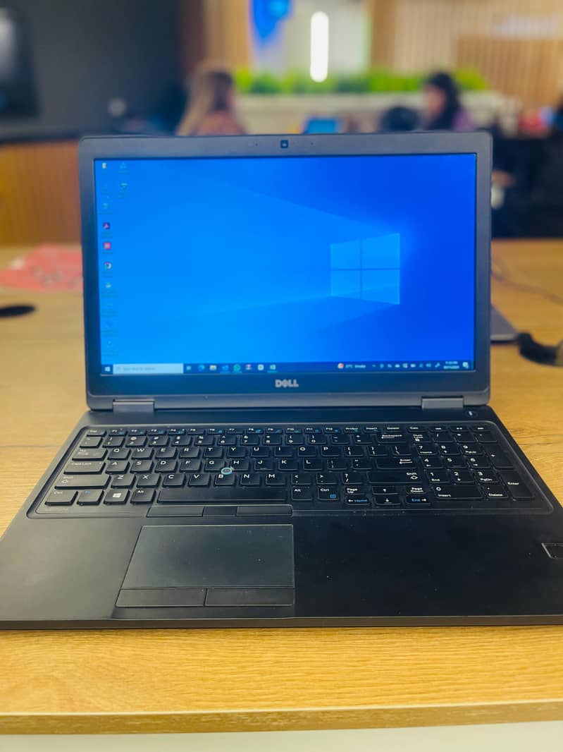 Dell latitude 5580 Core i5 6th Genration 10