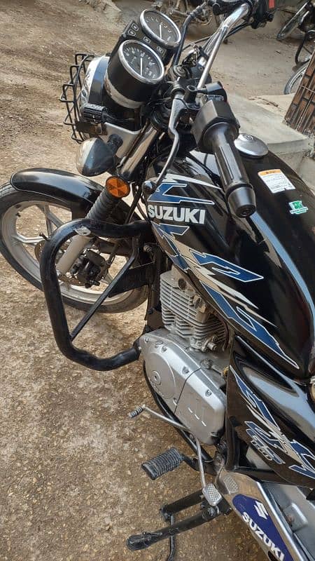 suzuki 150 SE 2018-19 6