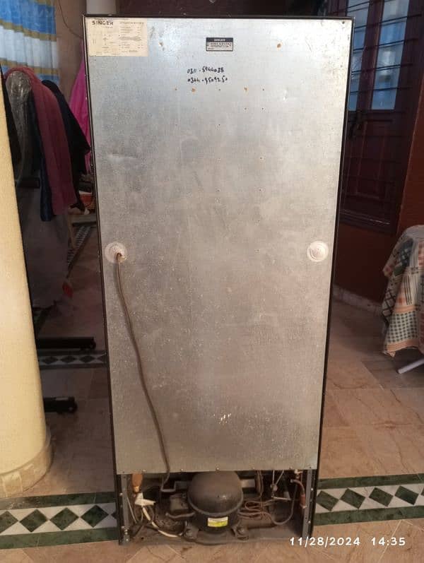 Singer Fridge for sale 2