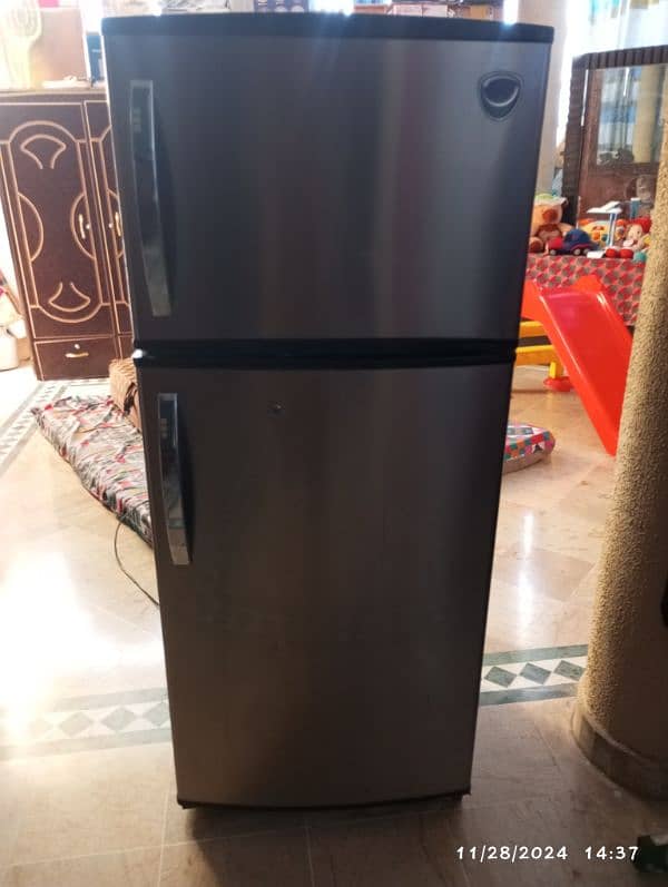 Singer Fridge for sale 6