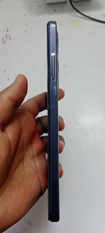 oppo a60 8 256 4