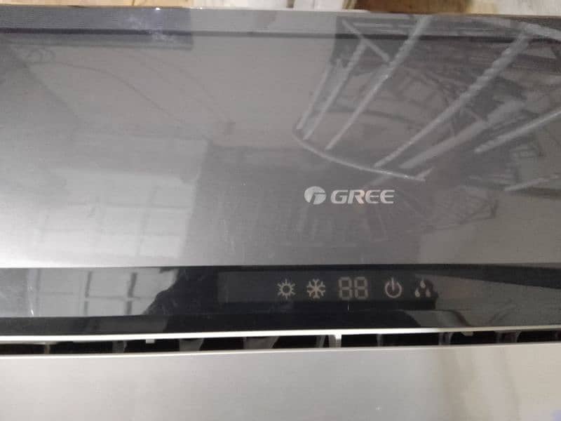 Gree ac 1.5 inverter 0