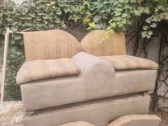 6 seater sofa set include Tables