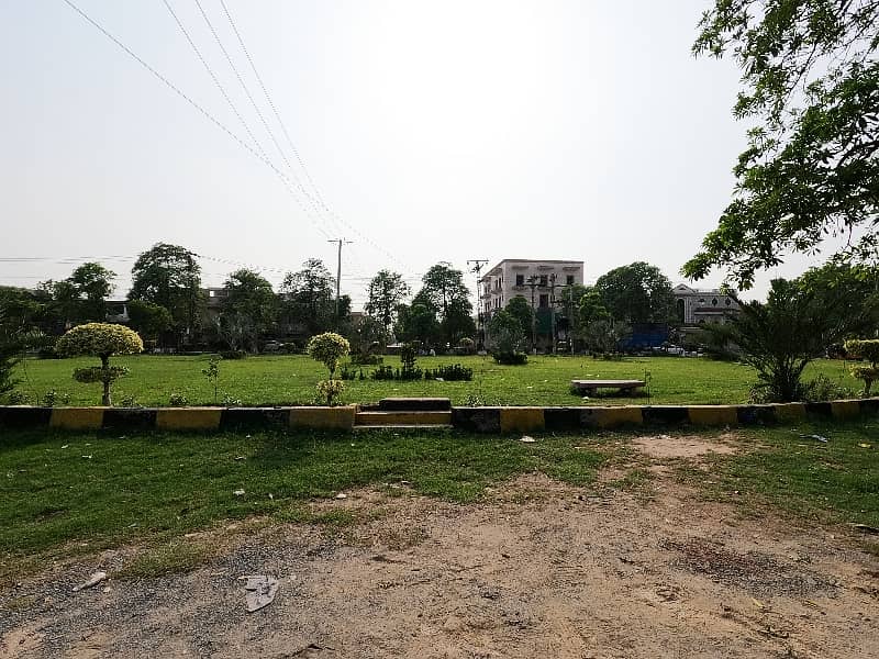 1 Kanal Best Location Plot For Built Home And Builder Near Park Mosque Market Plot For Sale 7