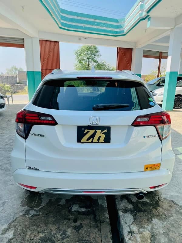 Honda Vezel 2014 1