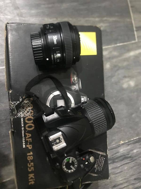 Nikon D3300 with 2 Lenses 7