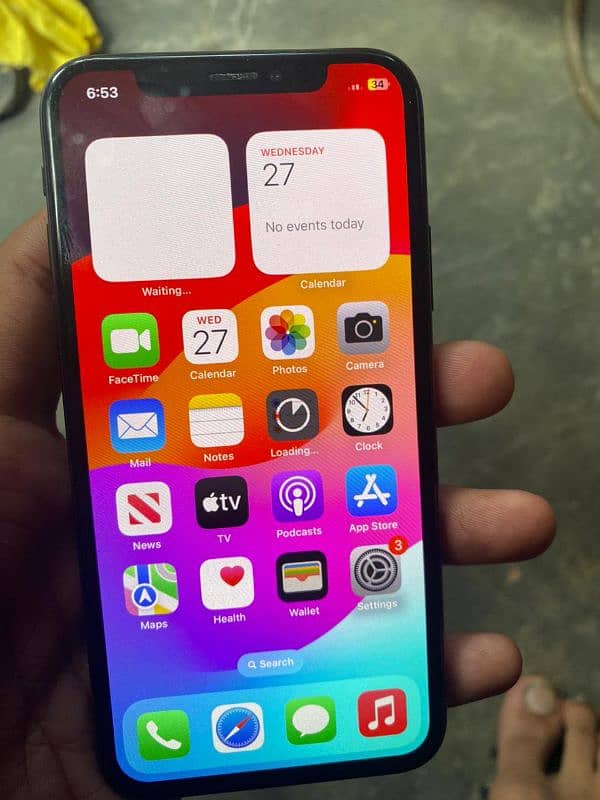 I Phone XS  Non PTA Factory Unlock  64 GB 7