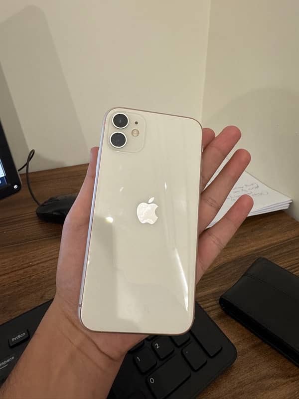 iPhone 11 | 64 GB | PTA Aprroved | 9/10 Condition 5