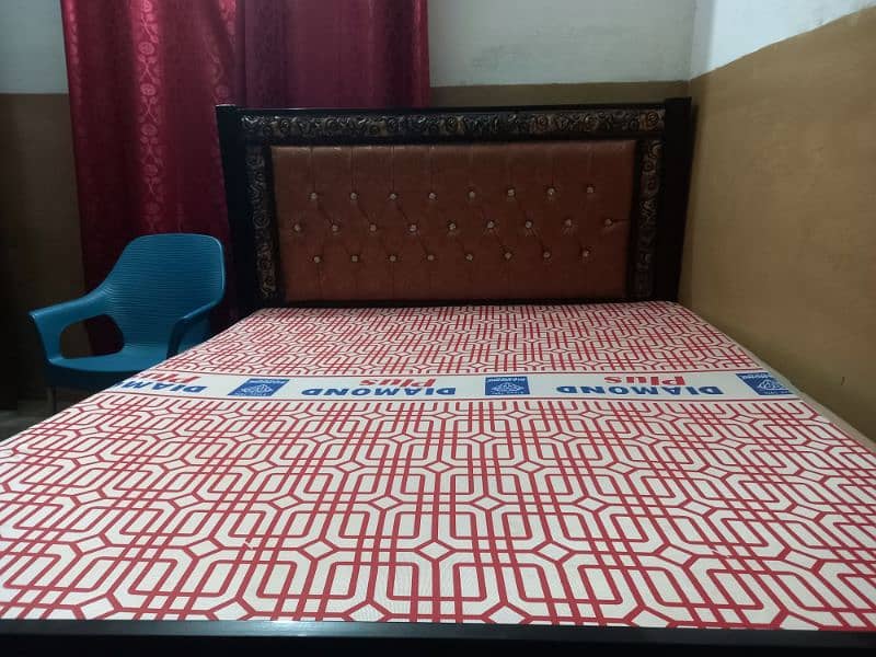 Double Bed king Size 2