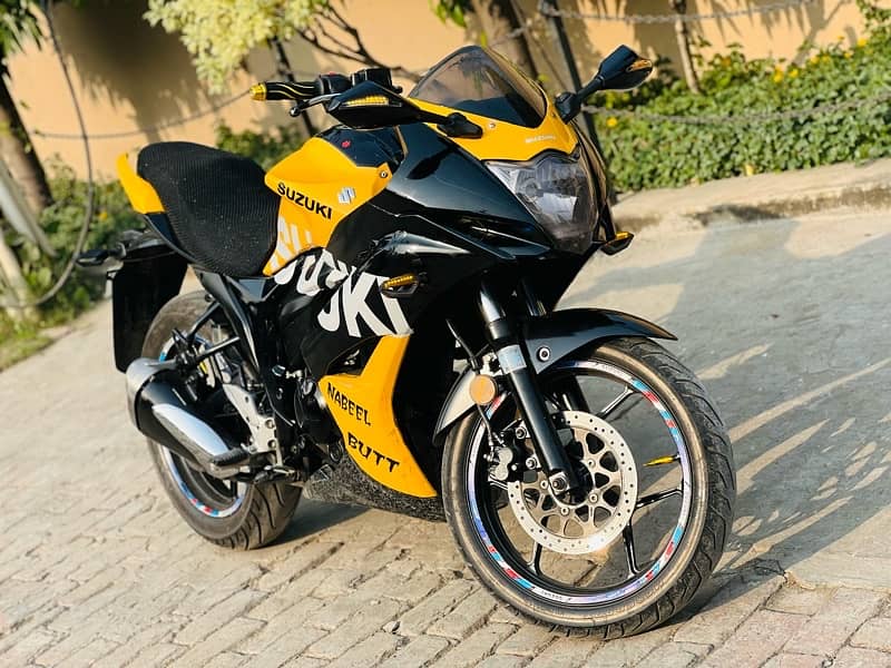 SUZUKI GIXXER 150 SF 2020 3