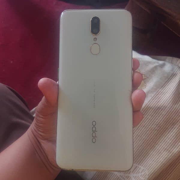 oppo f11 2