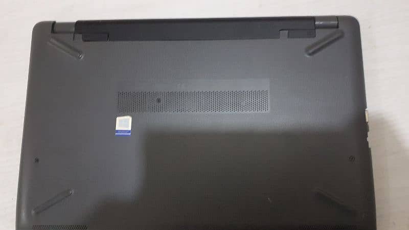 Urgent sale prices jo ap kahain HP CORE I 3 7TH GEN (9/10) 4