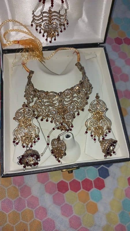 jewelry set 0