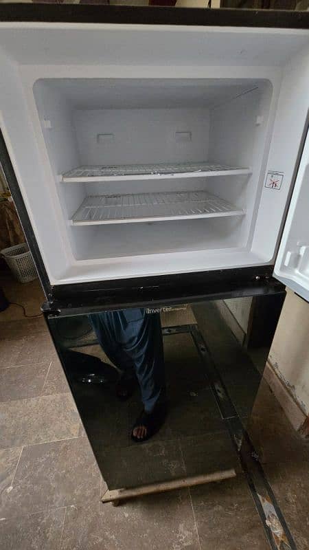 Dawlance deepfreezer 9170WBGD R inverter for sale 7