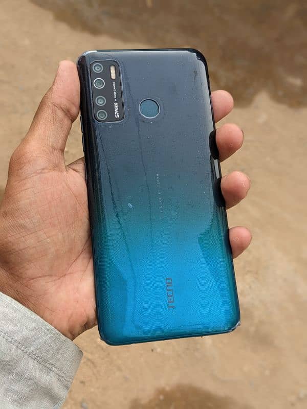 Tecno Spark 5 Pro 0