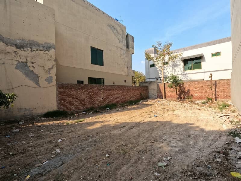 10 Marla Best Builder Location Semi Corner Near Park Mosque And Market Plot For Sale 32