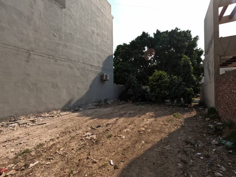 10 Marla Best Builder Location Semi Corner Near Park Mosque And Market Plot For Sale 34