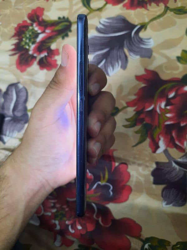 Huawei Mate 10 Pro ( 6GB/128GB ) 3