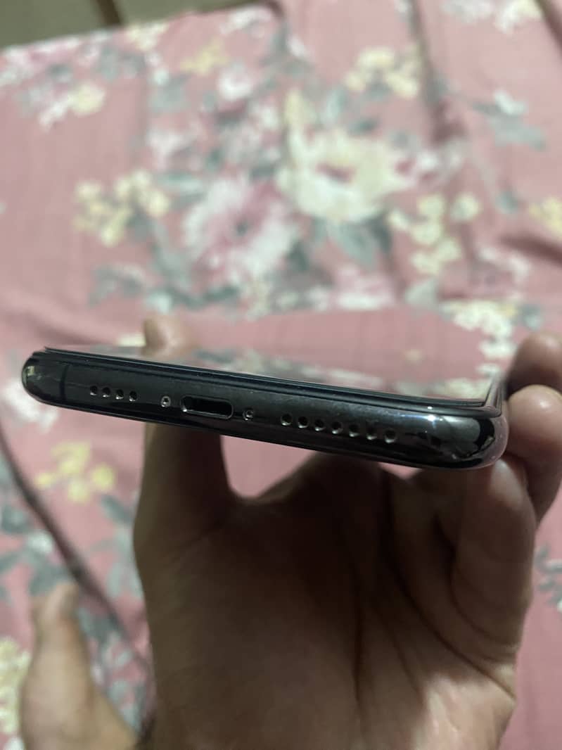 iPhone 11 Pro Max PTA approved 2