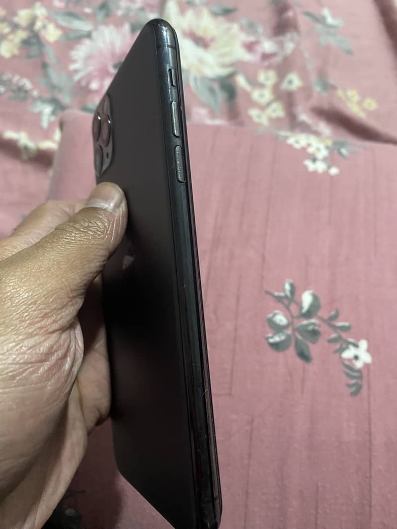 iPhone 11 Pro Max PTA approved 3