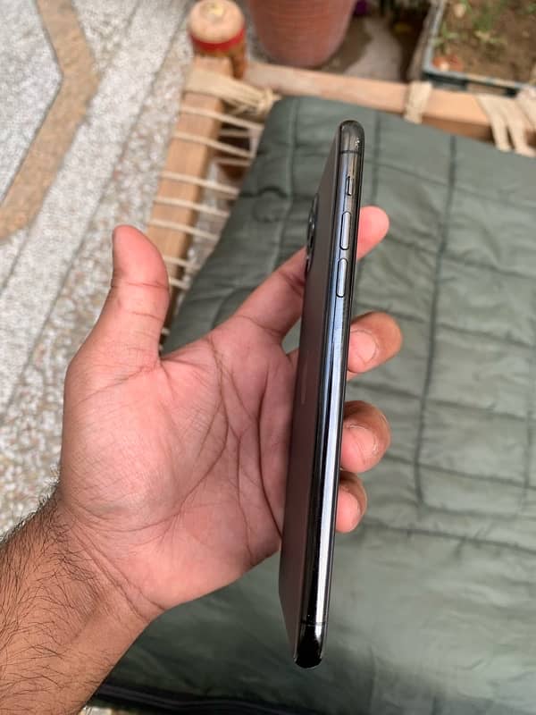 Iphone 11 Pro Max PTA Approved 7