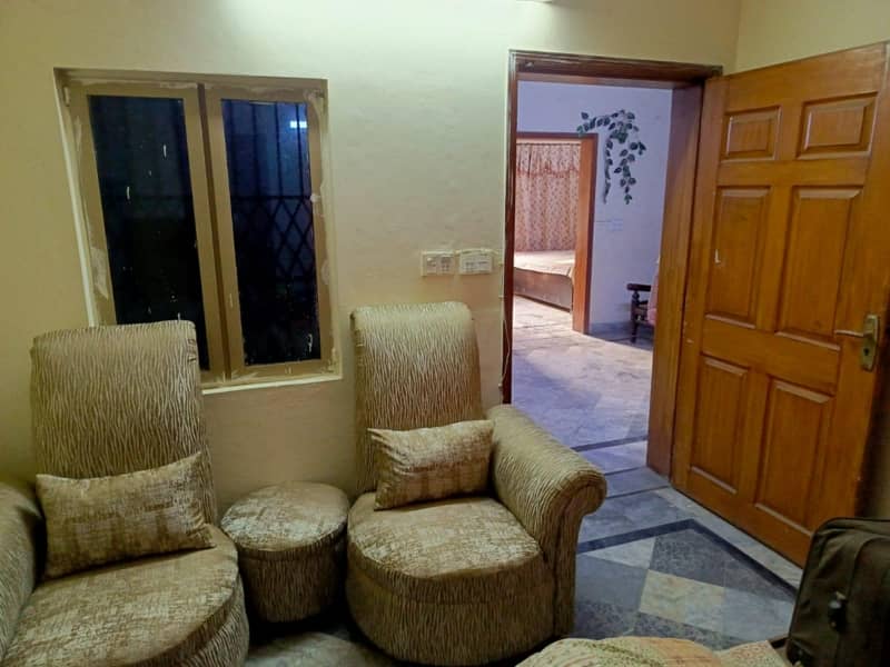 5 marla house for sale at very hot location in reasonable price 4