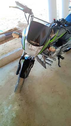 Honda deluxe  2018 model bannu namber     108 serial   good condition.