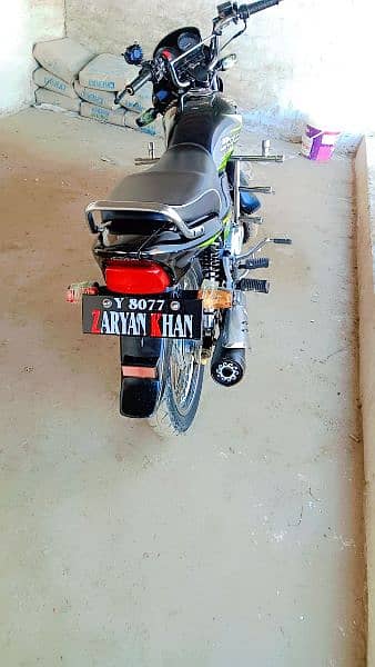 Honda deluxe  2018 model bannu namber     108 serial   good condition. 2