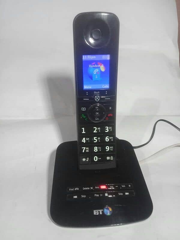 British Telecom Colour display with answering Machine Cordless Phone 0