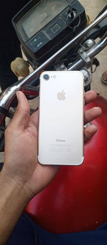 iphone 7 32gb pta prove condition 10/10 1