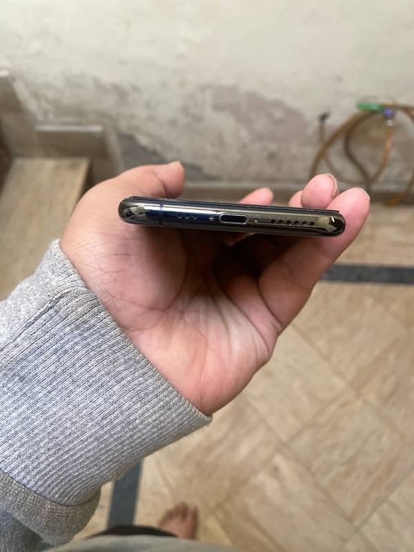 Iphone Xs 256GB PTA APPROVED 1