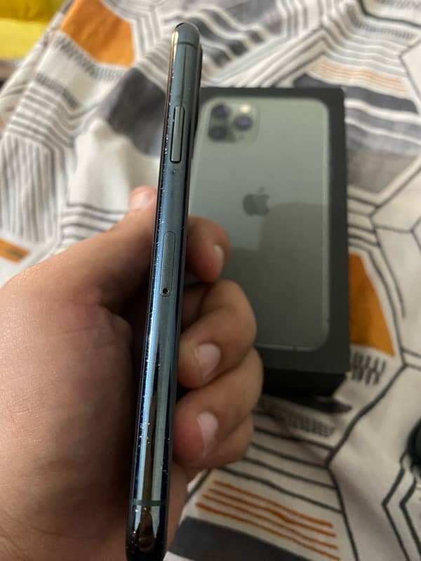 iphone 11 pro read add 4