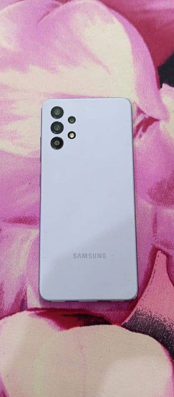 Samsung A32 with box 6.128 3