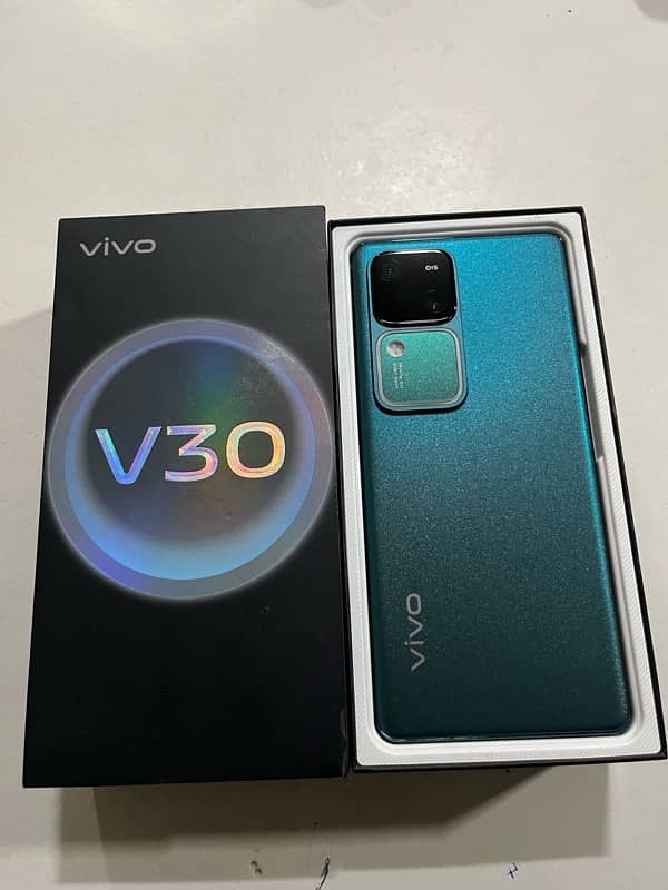 VIVO V30 2