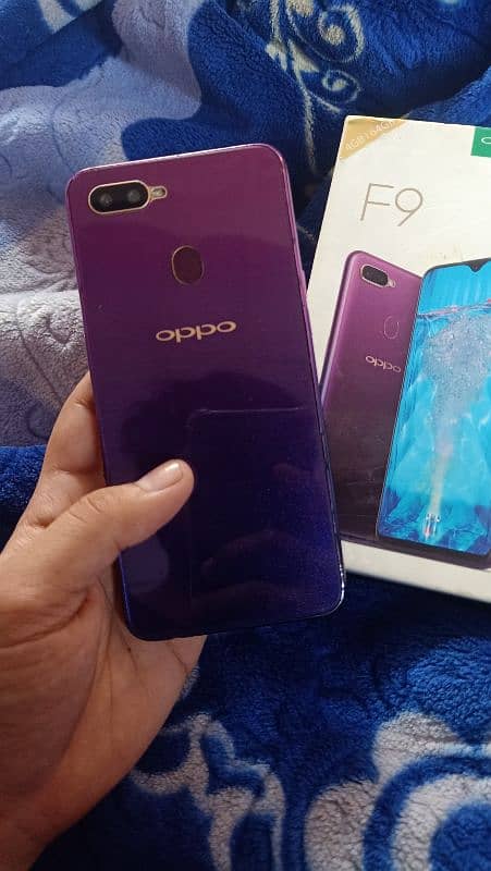 Oppo f9 4/64gb official box set 3