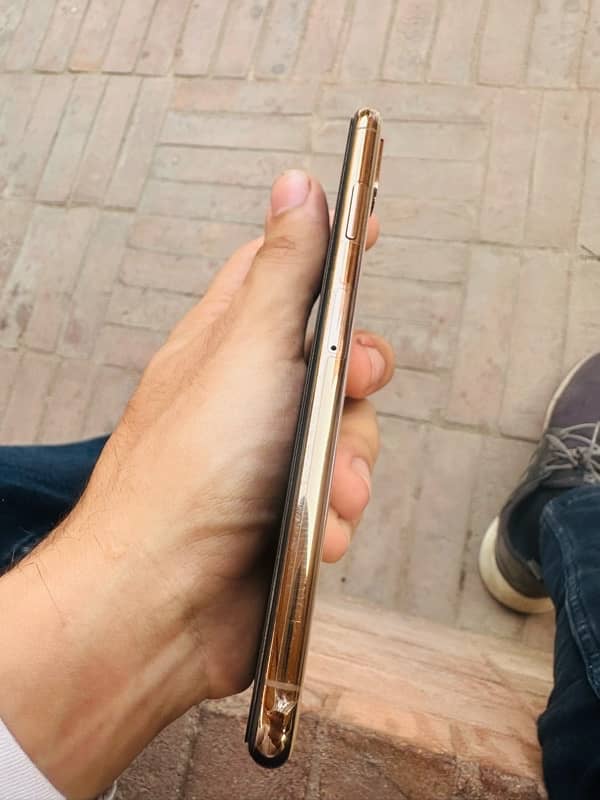 Iphone Xs max 256gb gold 2