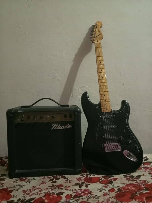 black strat with Mavis amplifier 1