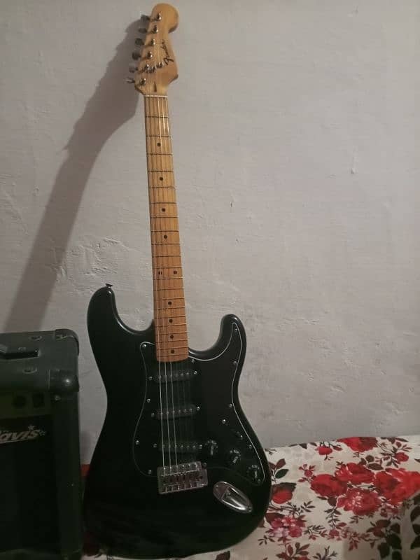 black strat with Mavis amplifier 2