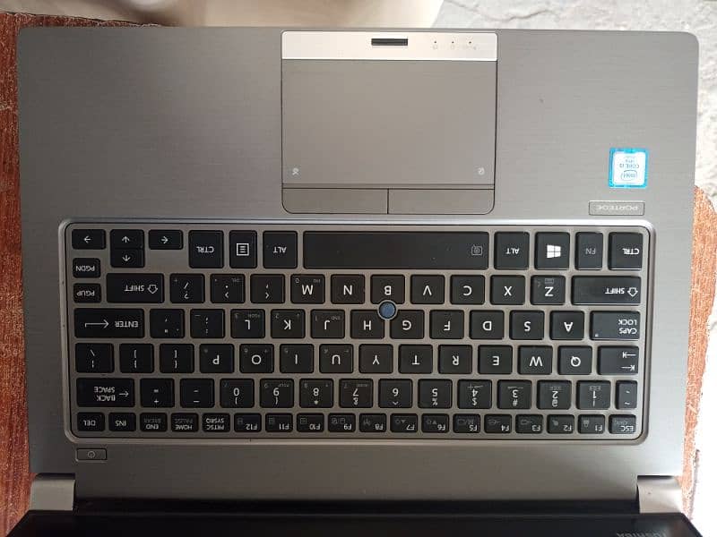 Toshiba Portege 7